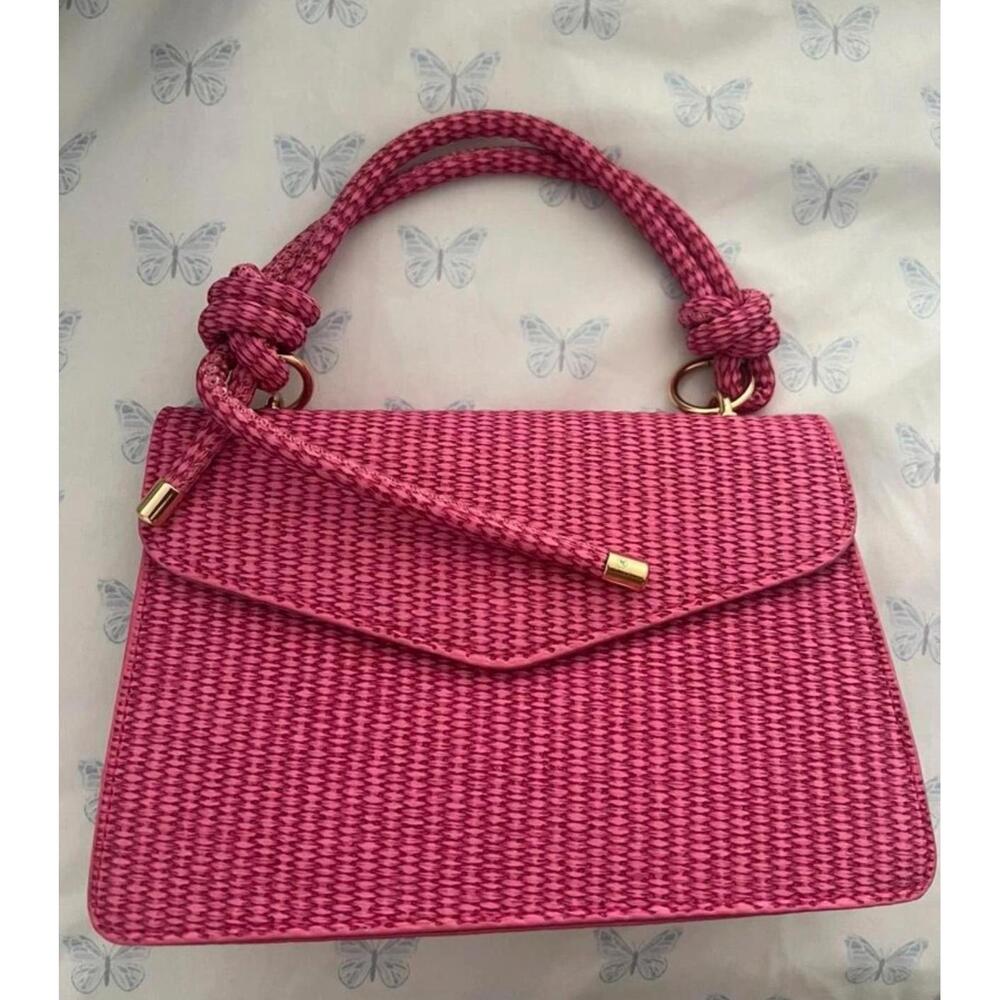 pink purse